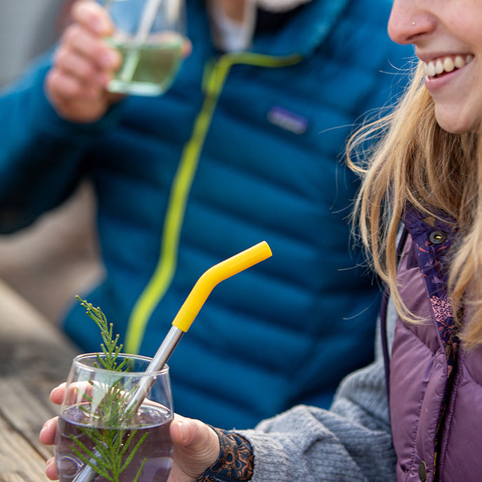 straw-4-pack-m5 recycled_steel_straw_drink_smile_lifestyle.jpg