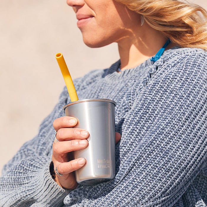 straw-4-pack-m5 recycled_steel_straw_pint_sun_lifestyle.jpg