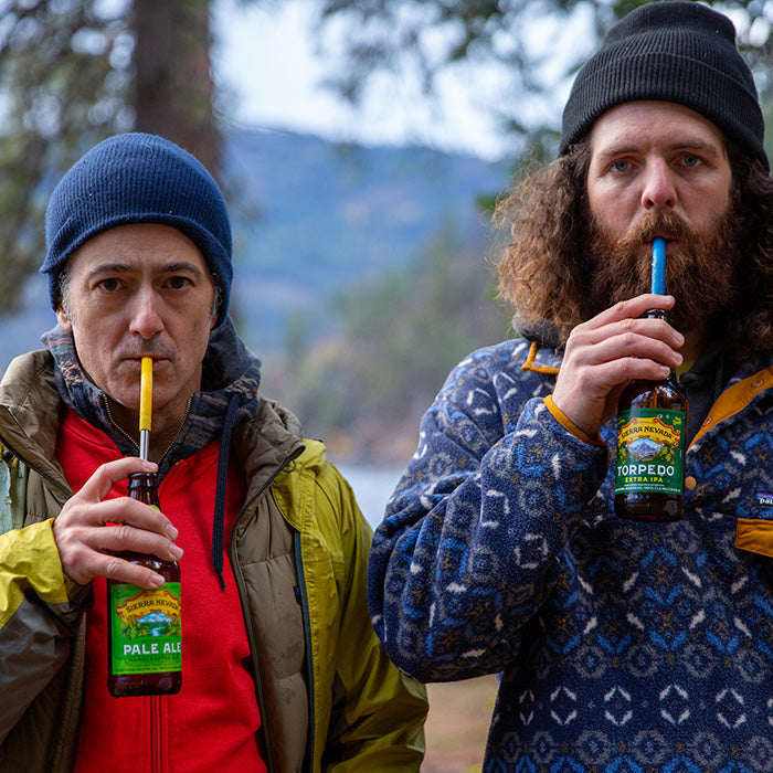 straw-4-pack-m5 recycled_steel_straws_beers_dudes_lifestyle.jpg