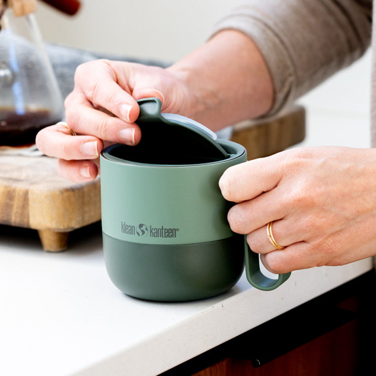 flip-lid-s9 rise_flip_lid_large_coffee_mug.jpg