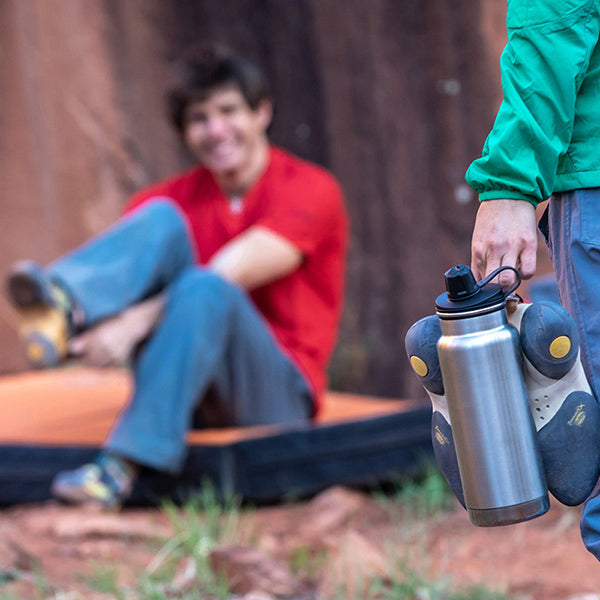 32oz-tkwide-with-chug-cap-e4 tkwide_32oz_chug_rockclimbers_square.jpg